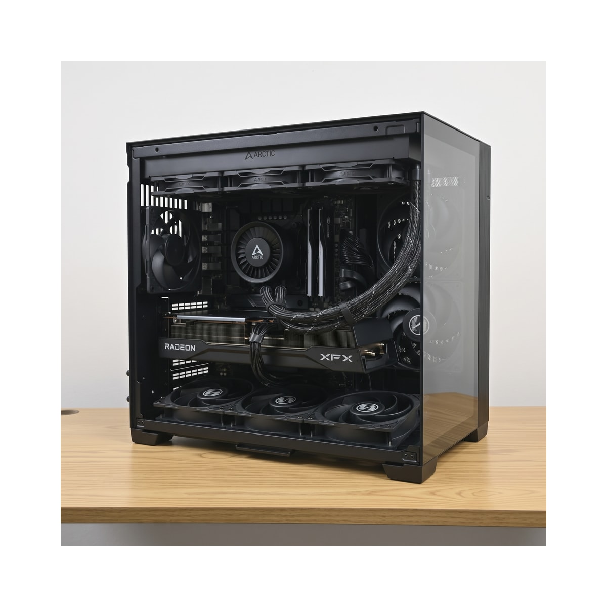 LIAN LI All Black Stealth RYZEN 7 9700x | RX 9070XT 16GB | ALL AMD GAMING PC