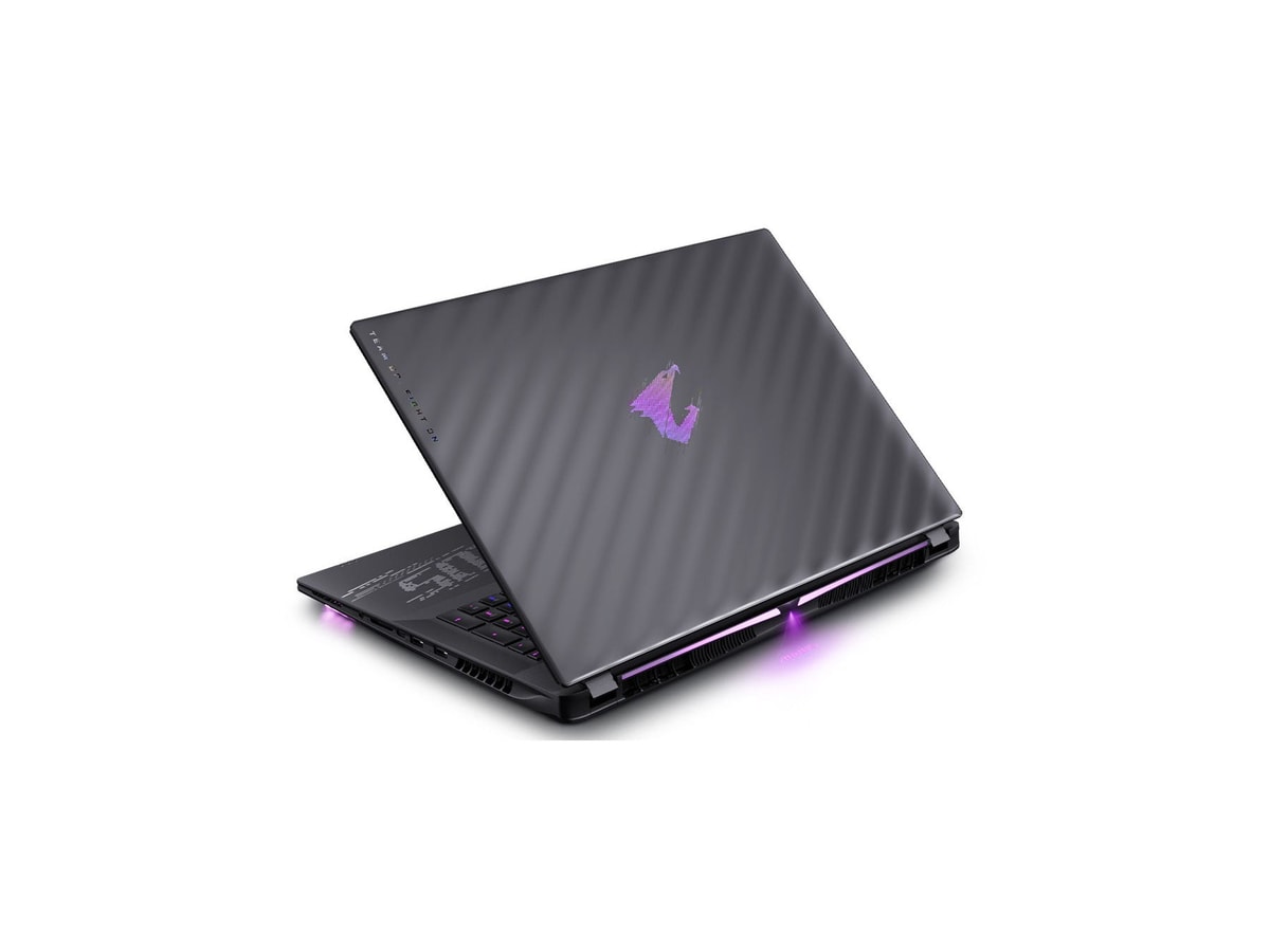 GIGABYTE Aorus Master 18 BZH 18" mini-LED Core Ultra 9 64GB RAM 2TB RTX 5090 Gaming Laptop - Black thumbnail 7