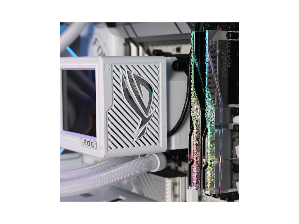 ROG Hyperion & ROG Astral RTX 5080 | Ryzen 7 9800X3D | Ultimate White Gaming Pc thumbnail 2