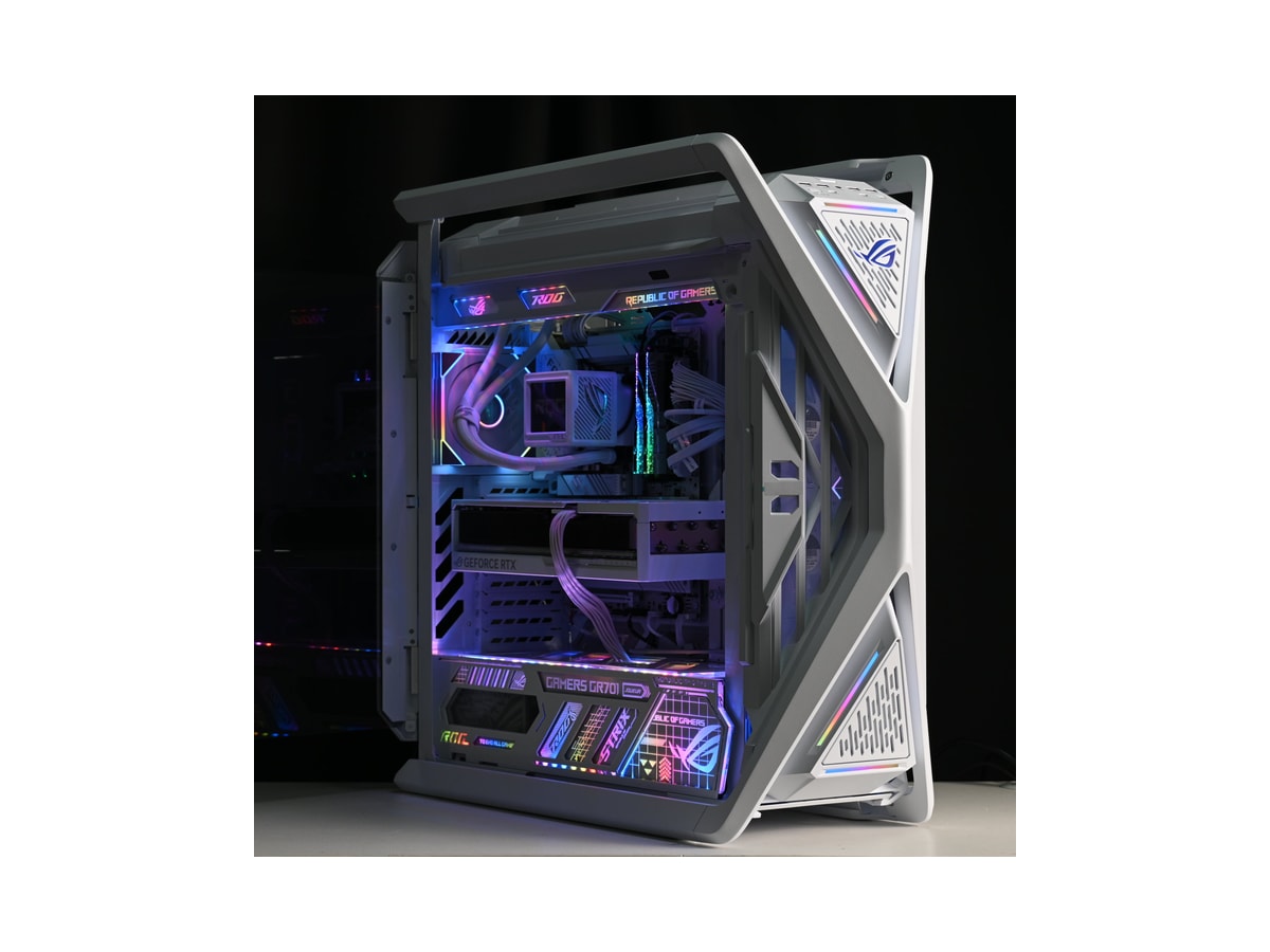 ROG Hyperion & ROG Astral RTX 5080 | Ryzen 7 9800X3D | Ultimate White Gaming Pc thumbnail 4