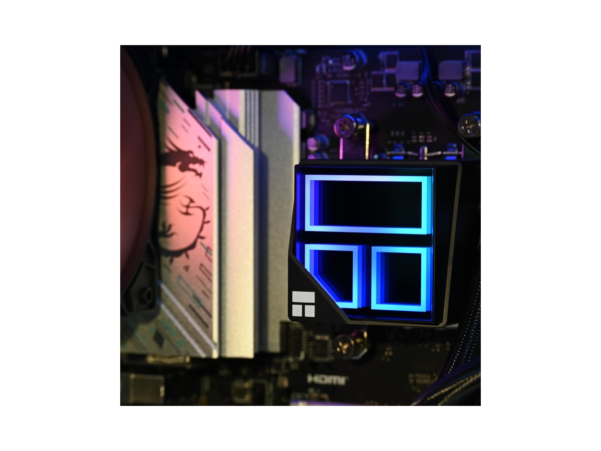 RYZEN 7 7800X3D | RTX 5070 | High-End Liquid Cooled Gaming Pc thumbnail 4